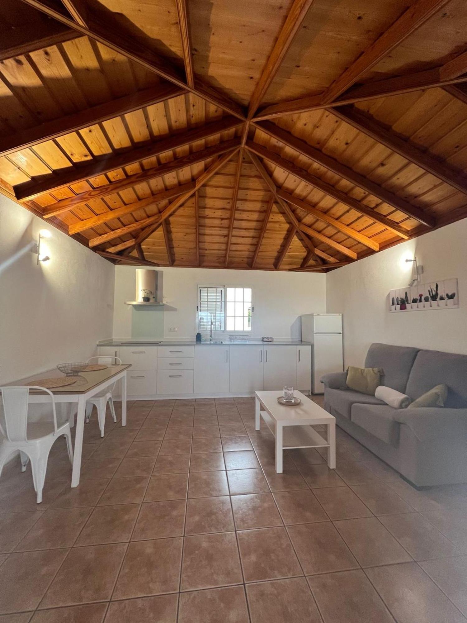Casas Las Papayeras, En Los Barros 洛斯·亚诺斯·德·阿里丹 外观 照片